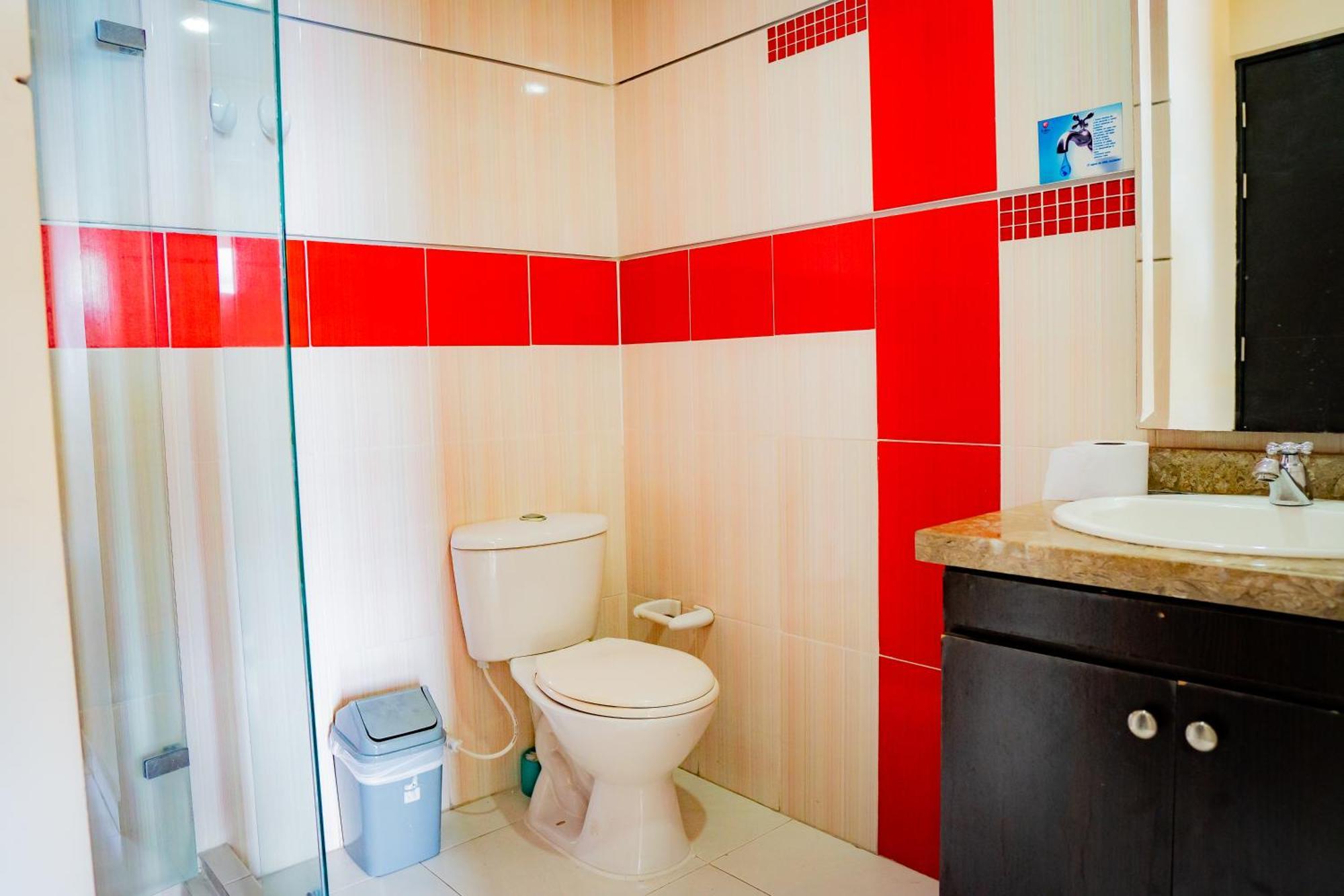 Kalina Hotel Girardot Kültér fotó
