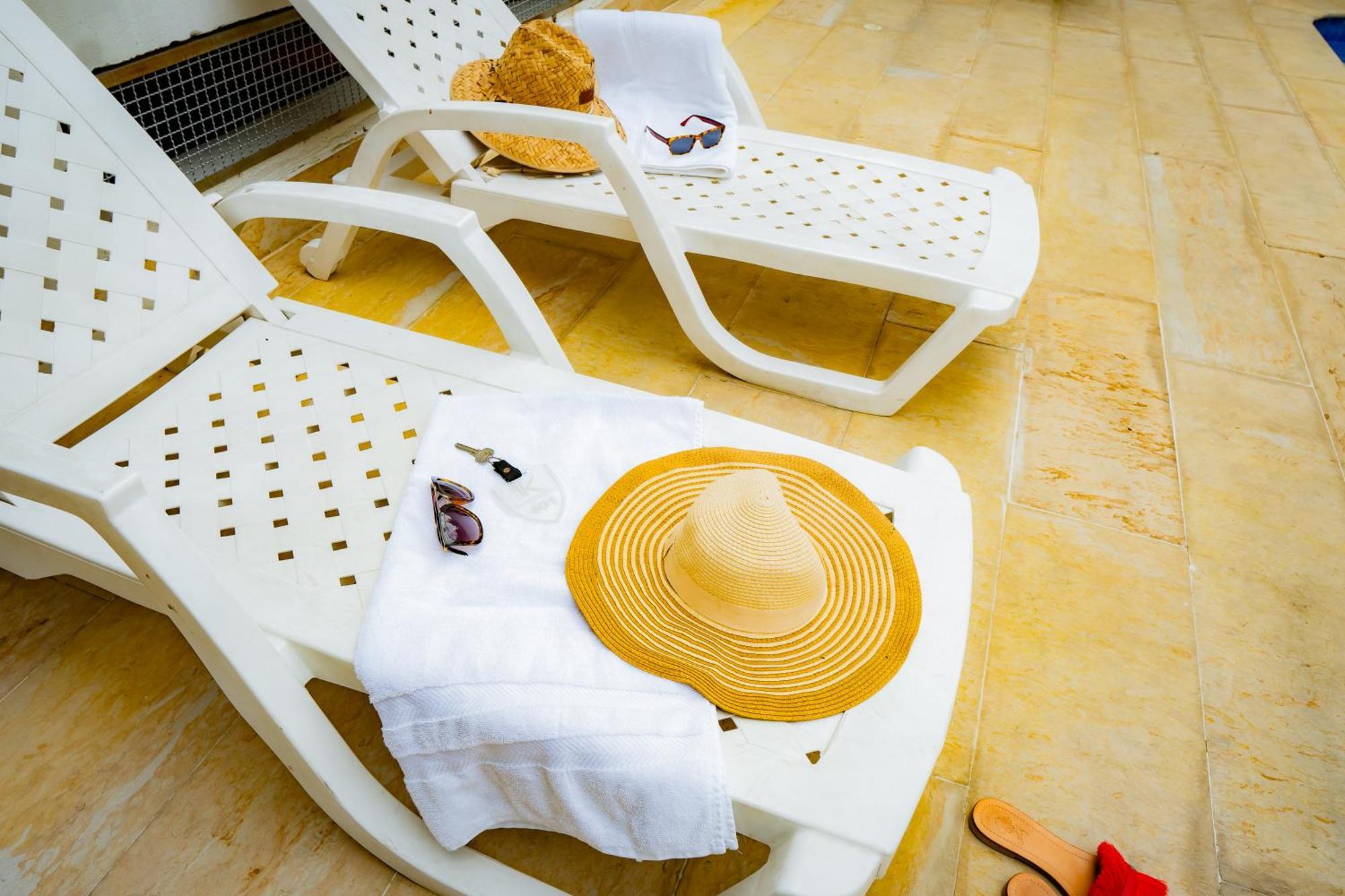 Kalina Hotel Girardot Kültér fotó